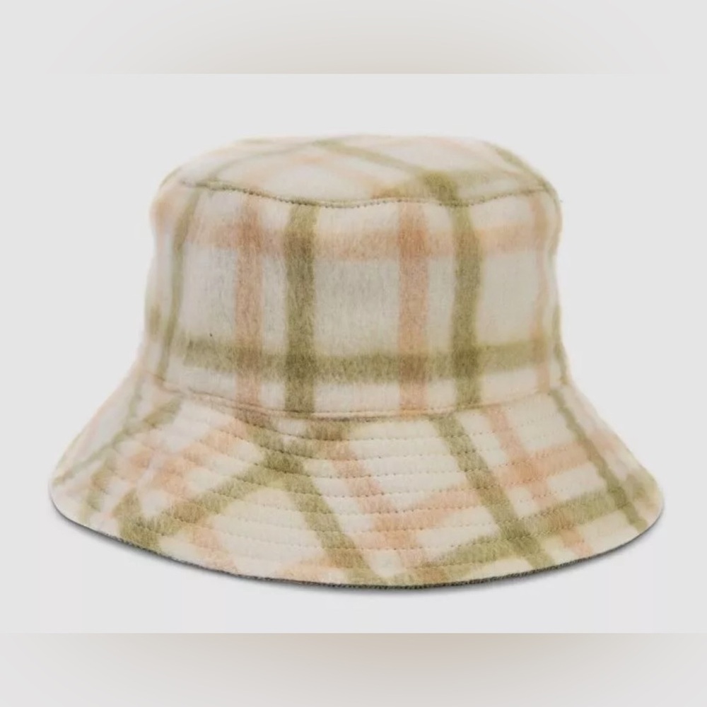 JENNI | Reversible Bucket Hat